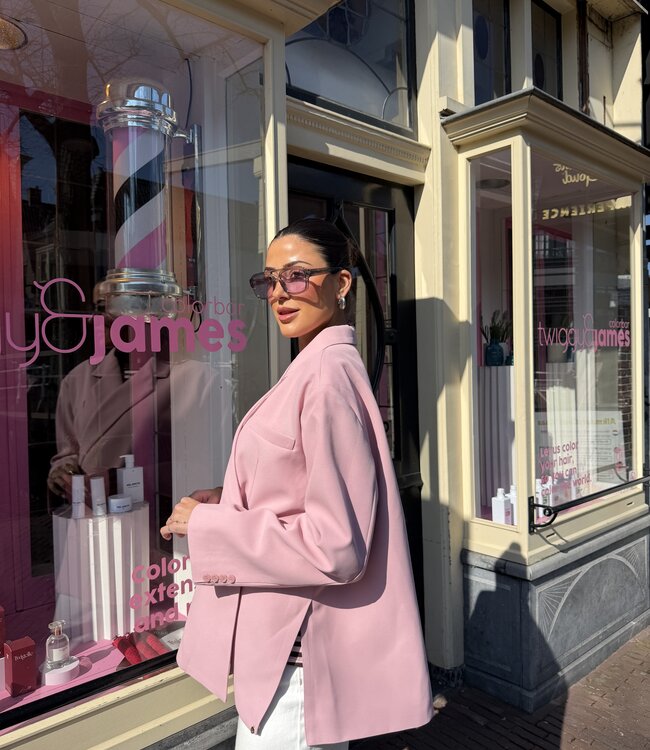Ambika Oversized Blazer Light Pink
