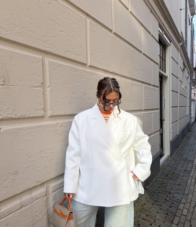 Ambika Oversized Blazer White