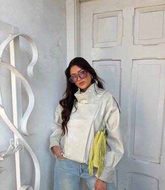 The Statement Jacket Leather Creme