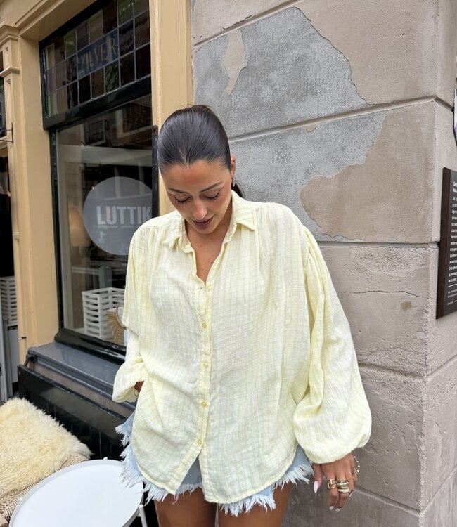 The Cute Puffy Yellow Blouse