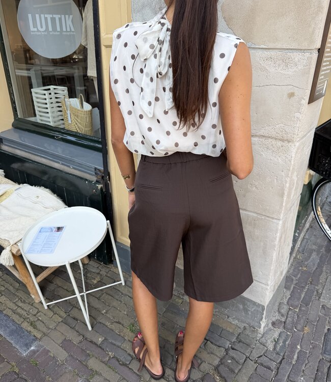 The Dark Brown Pantalon Jort