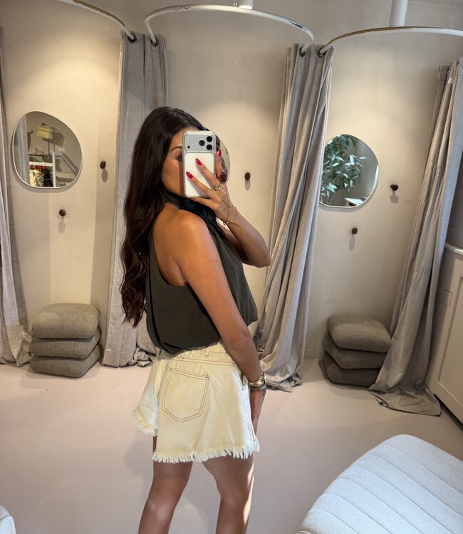 The Beige Luisa Short