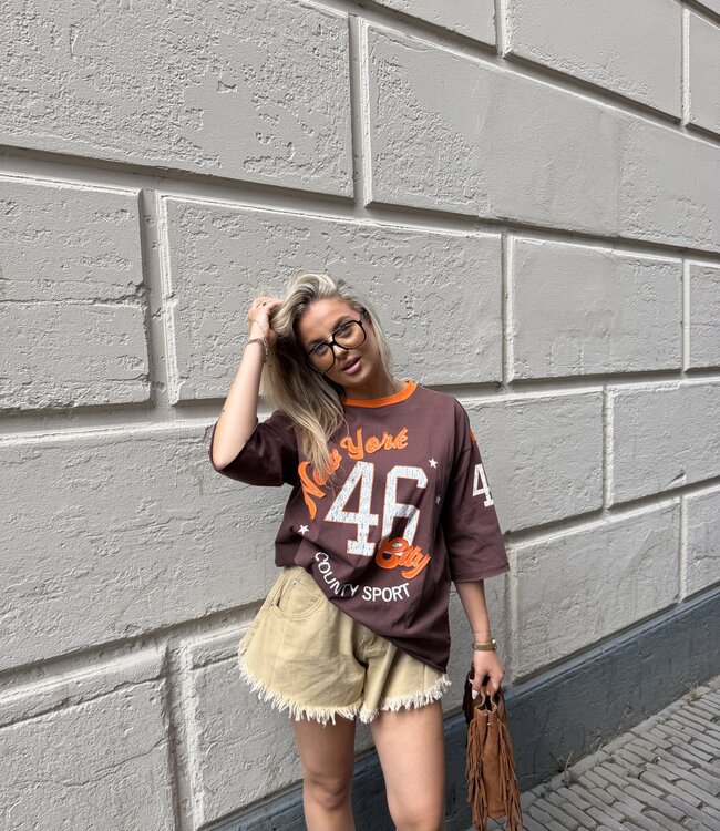 The Camel Luisa Short