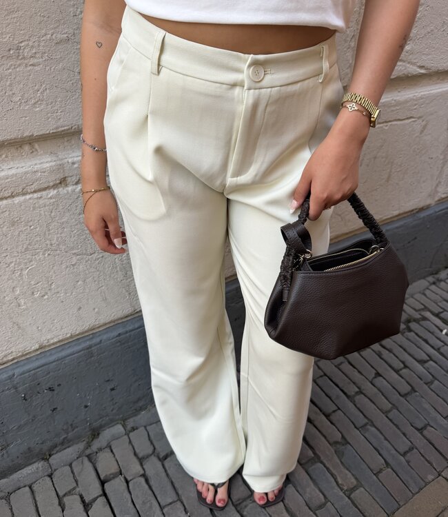 The Pantalon Butter Yellow