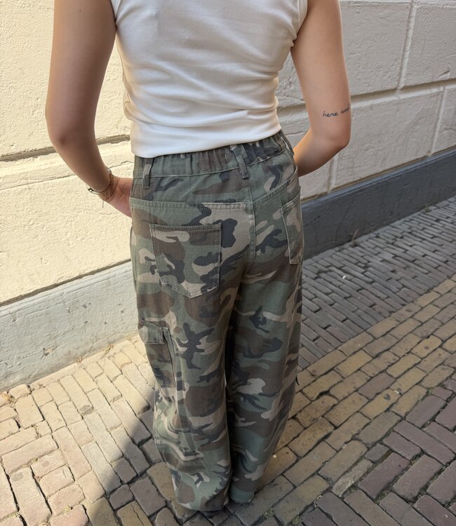 The Cargo Jeans Balloon Camouflage