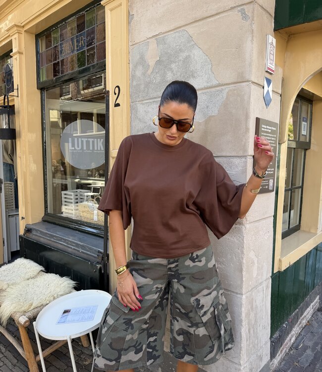 The Basic Brown T-shirt