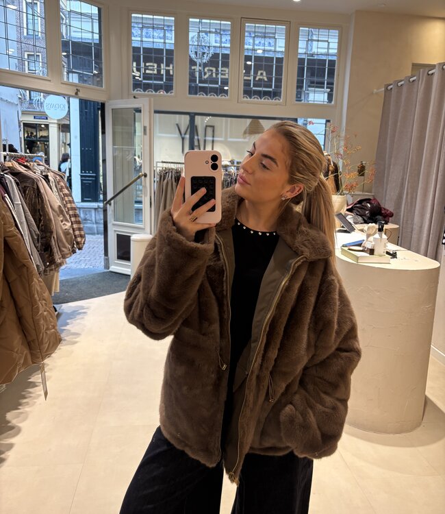 The Khourtney Reversible Jacket Desert