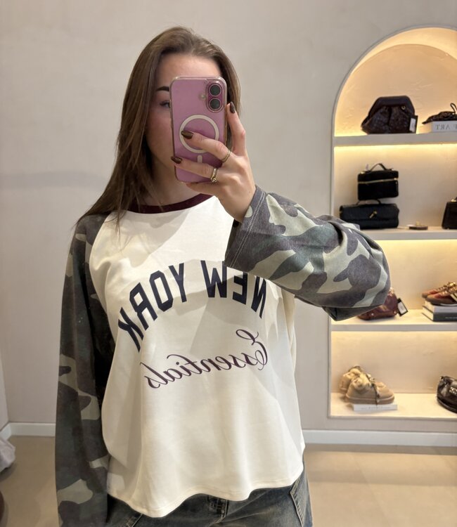 New York Camo Longsleeve Bordeaux