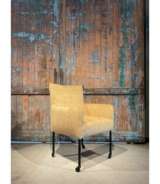 Wendy in meerdere opties en stoffen leverbaar