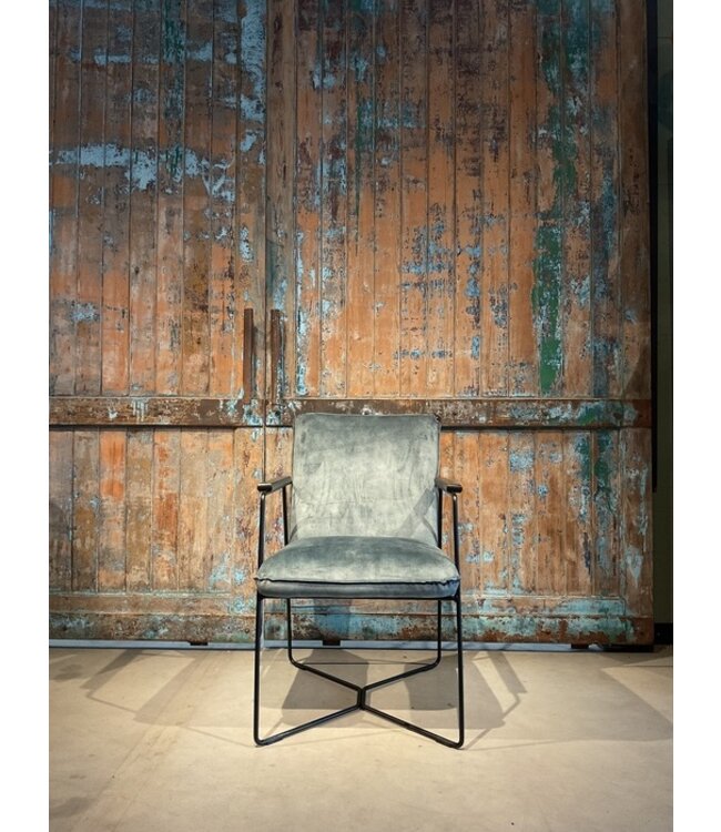 Eetkamerstoel John zoals afgebeeld: Met arm in bekleding: C-Adore 158