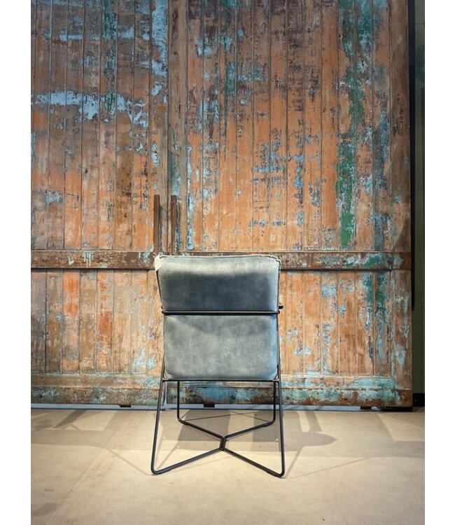 Eetkamerstoel John zoals afgebeeld: Met arm in bekleding: C-Adore 158