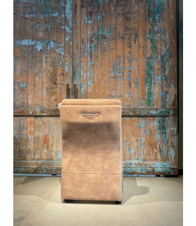 Eetkamerstoel George zoals afgebeeld: in bekleding: C-Adore 10