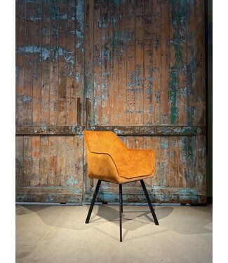 Ella in meerdere opties en stoffen leverbaar