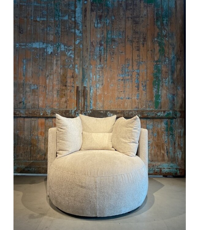 Fauteuil Roxanne (kan ook draaibaar) zoals afgebeeld: C-Fusion 196