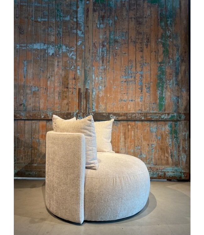 Fauteuil Roxanne (kan ook draaibaar) zoals afgebeeld: C-Fusion 196