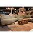 Rispens Bank Lotte zoals afgebeeld: Longchair + 2 zits + Ottomane. In bekleding: Opera 206 Thyme