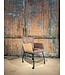 Eetkamerstoel Freya zoals afgebeeld: Met arm & skatewiel. In bekleding: Adore dark grey & Concrete sand