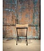 Eetkamerstoel Freya zoals afgebeeld: Met arm & skatewiel. In bekleding: Adore dark grey & Concrete sand