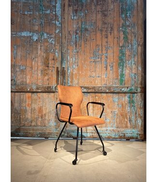 Sophie in meerdere opties en stoffen leverbaar