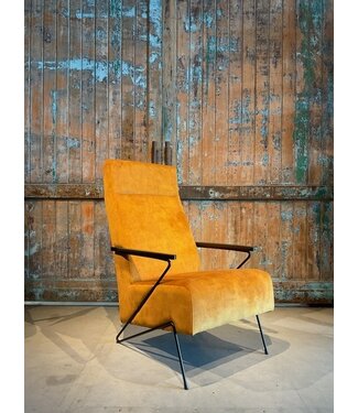 Eazy in meerdere stof en ledersoorten leverbaar