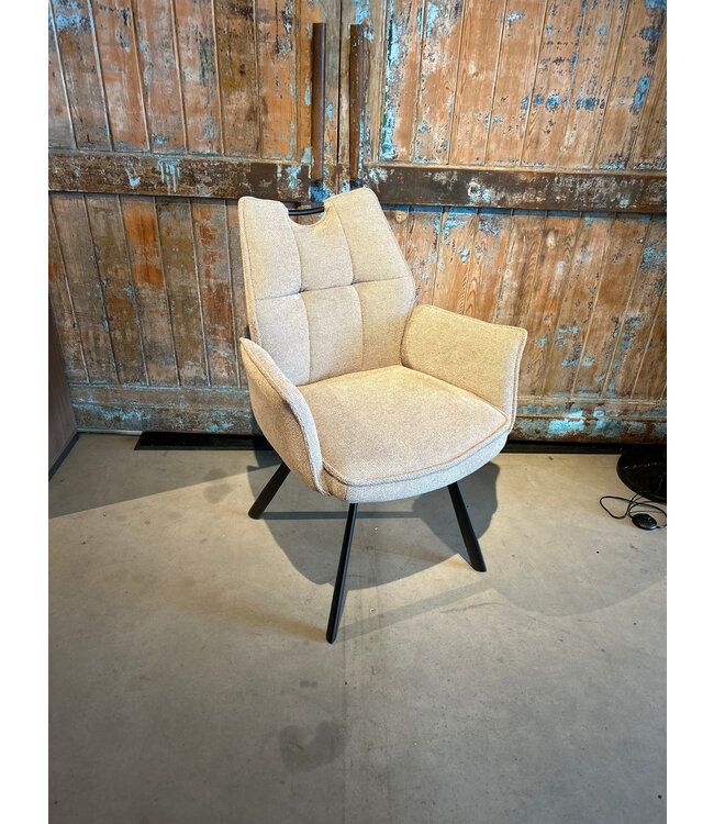 Rispens Eetkamerstoel Abel met arm – Bekleding Enter 10 – Comfort & keuzevrijheid