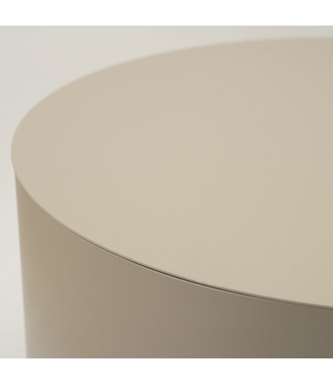 By-Boo Salontafel Mesita Taupe – By-Boo – Gecoat ijzer – 60x60x35 cm – Modern en minimalistisch