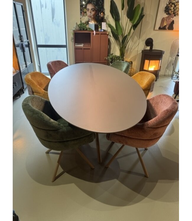 Rispens Eethoek – Ovale Tafel 240x120 cm met 6 Stoelen – Bergen Groen, Roze & Geel – Magnum Poot