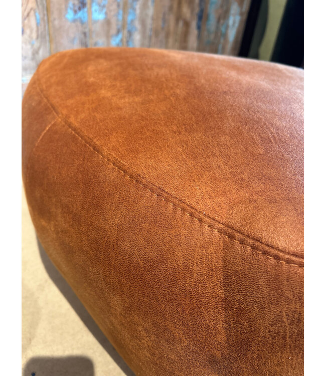 Rispens Milano hocker Medium Paola 09 Camel – comfortabele voetenbank