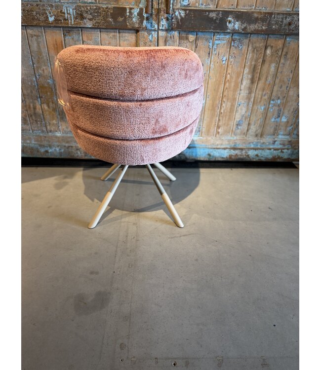 Rispens 435 Bergen 705 met poot Magnum – showroommodel – van €405 voor €300