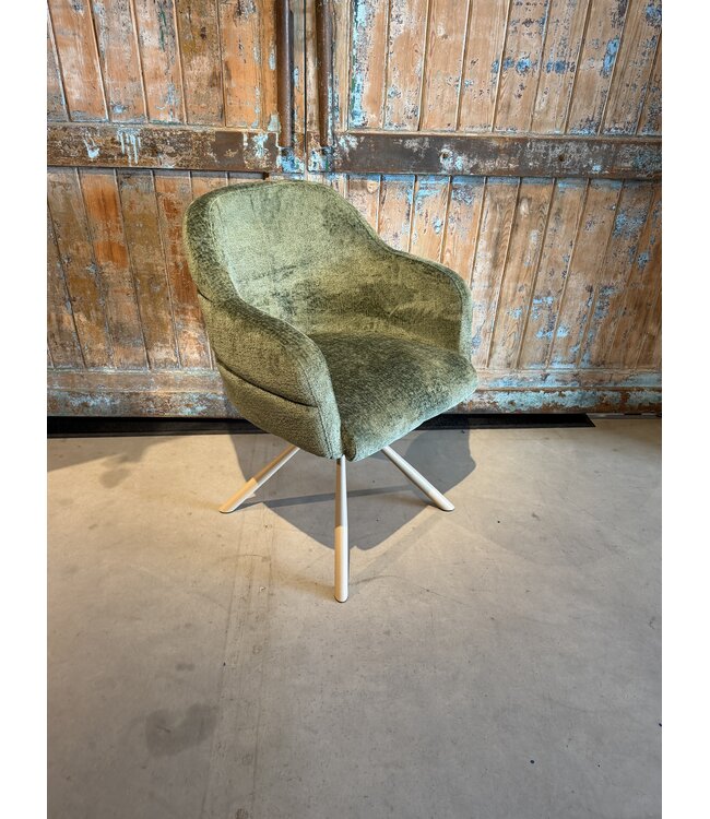 Rispens 435 Bergen 504 met poot Magnum – showroommodel – van €405 voor €300