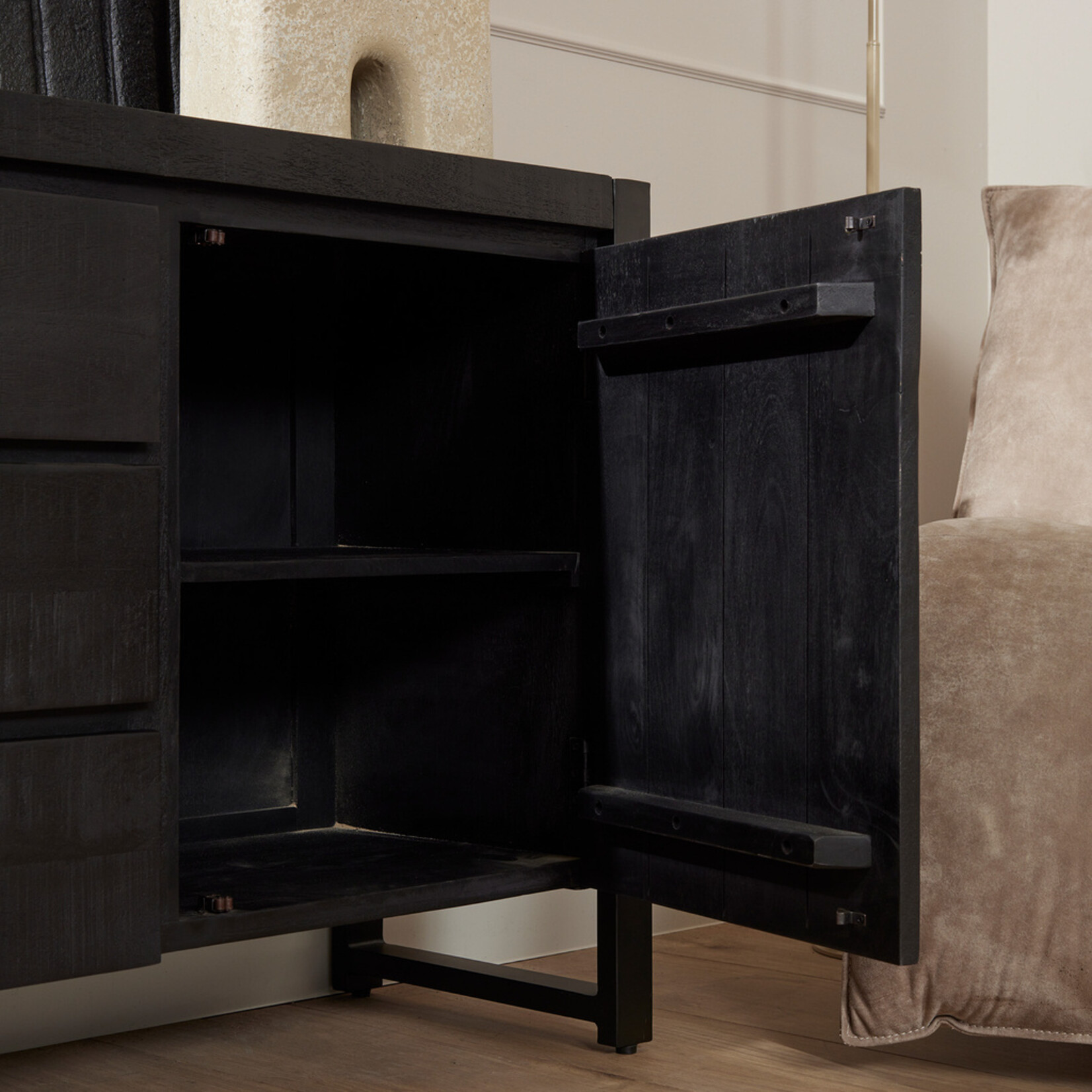 Boaz Black Dressoir Boaz Black | 160 cm