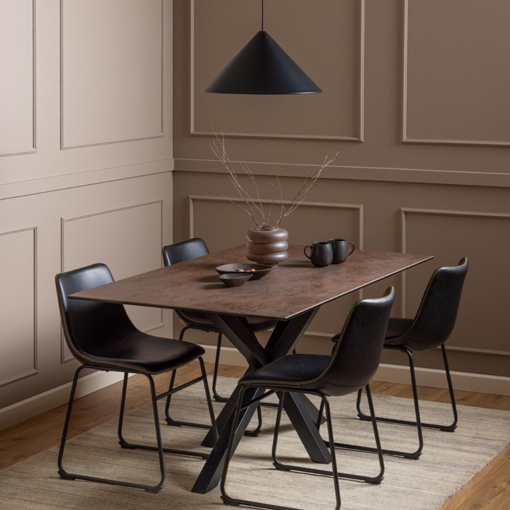 Heaven eettafel roestbruin (160x90x75.5 cm)