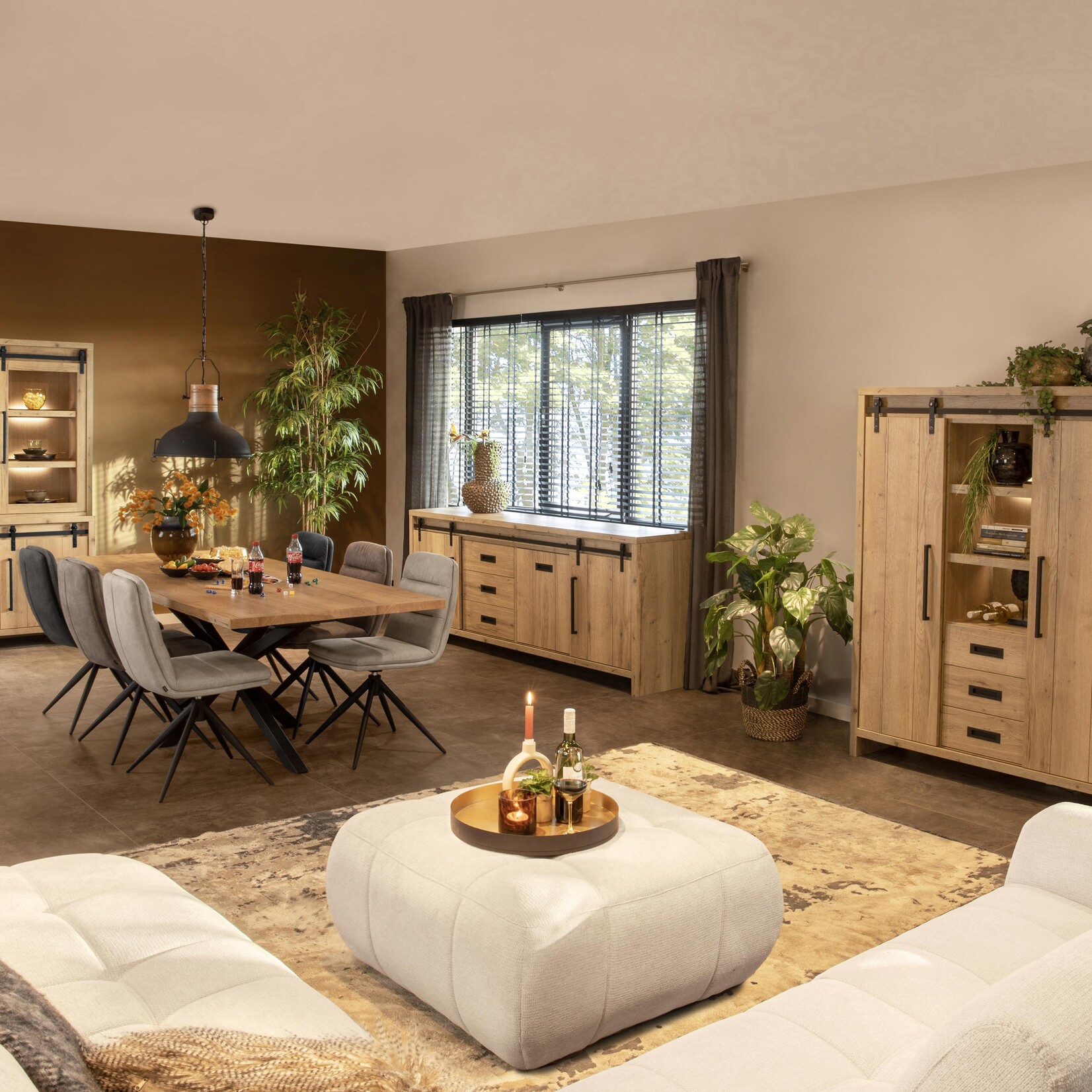 Maxfurn Vitrinekast Cottage  Warm, stijlvol & onderhoudsvriendelijk