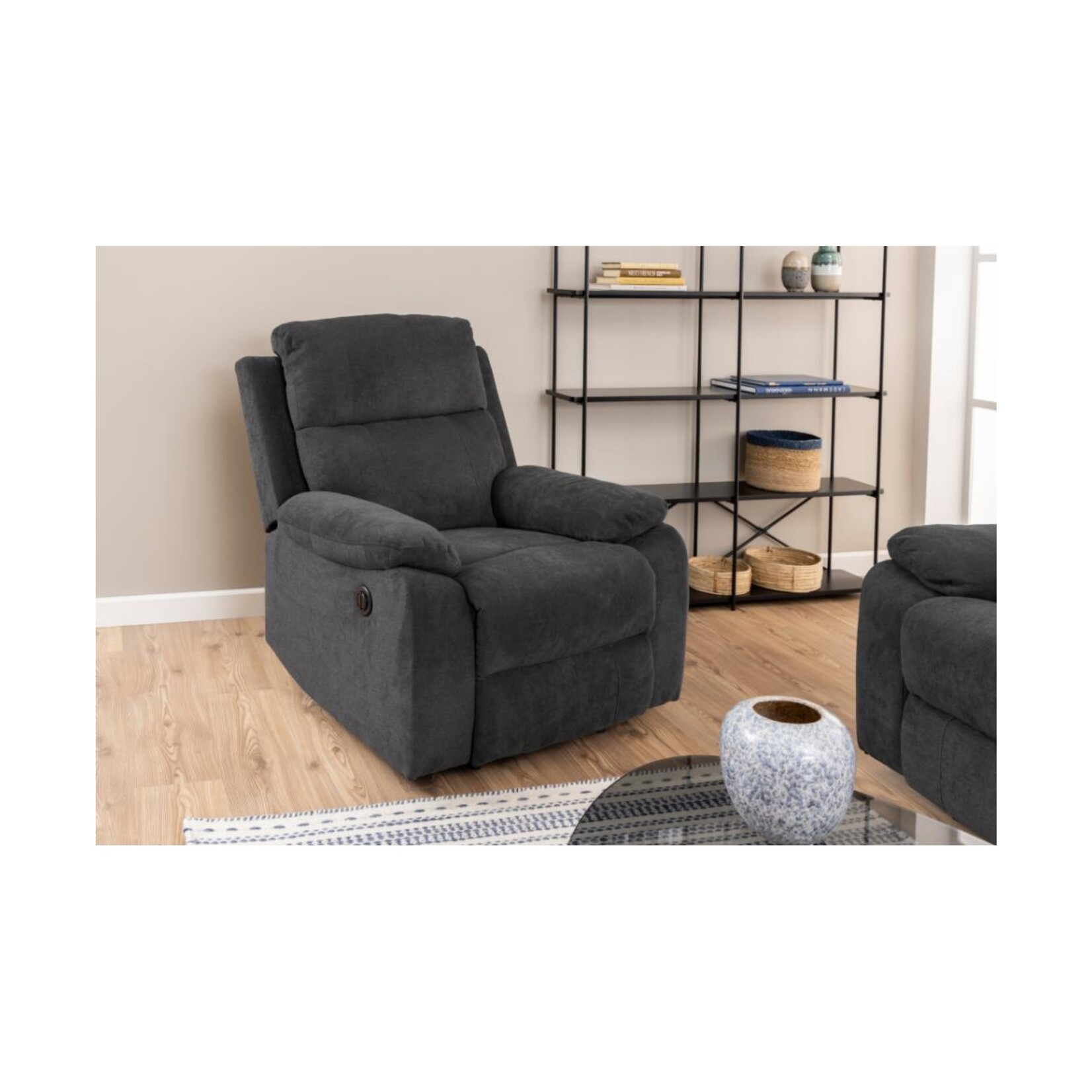 Mora Mora relaxfauteuil – elektrisch verstelbaar – donkergrijze Enjoy stof