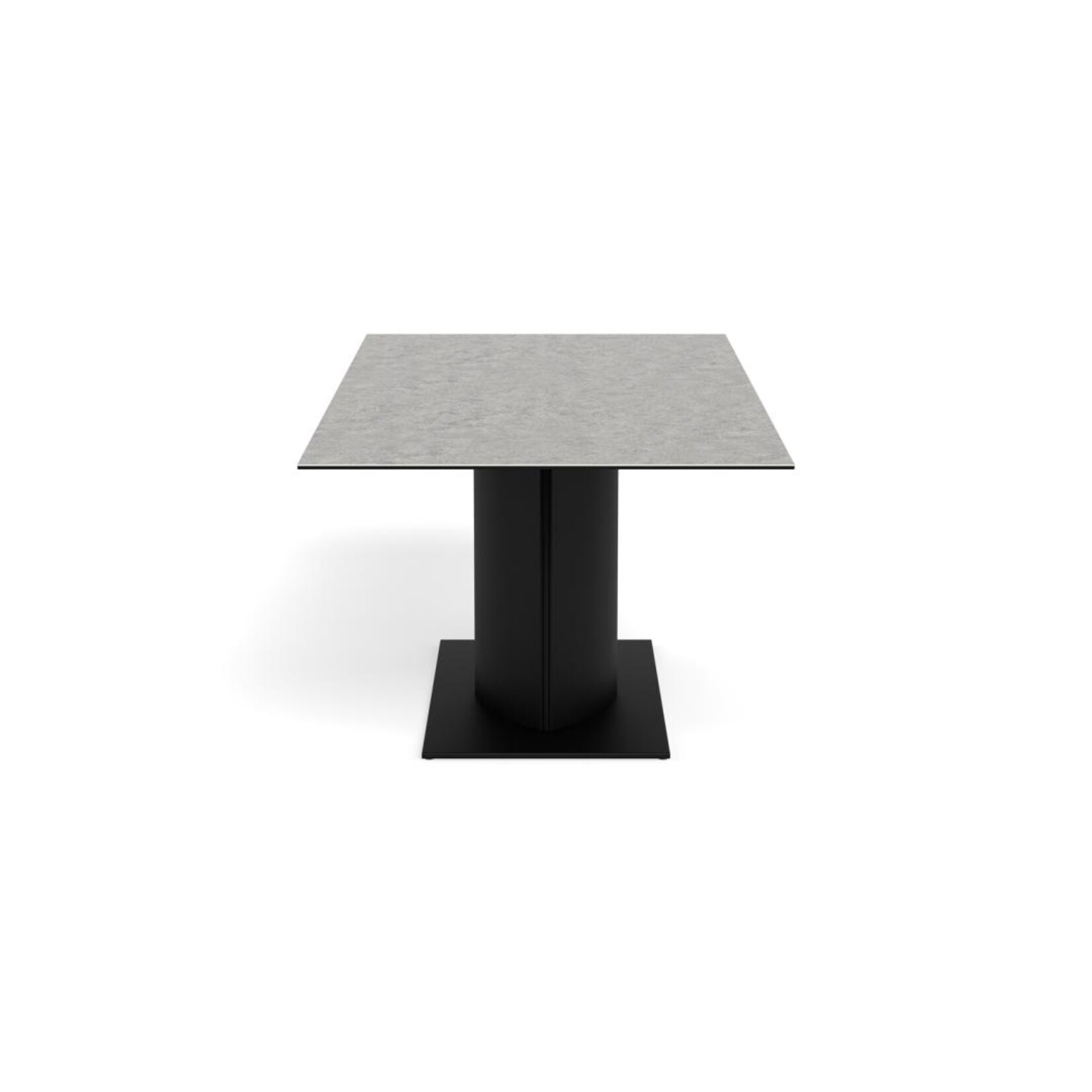 Marbella dining table