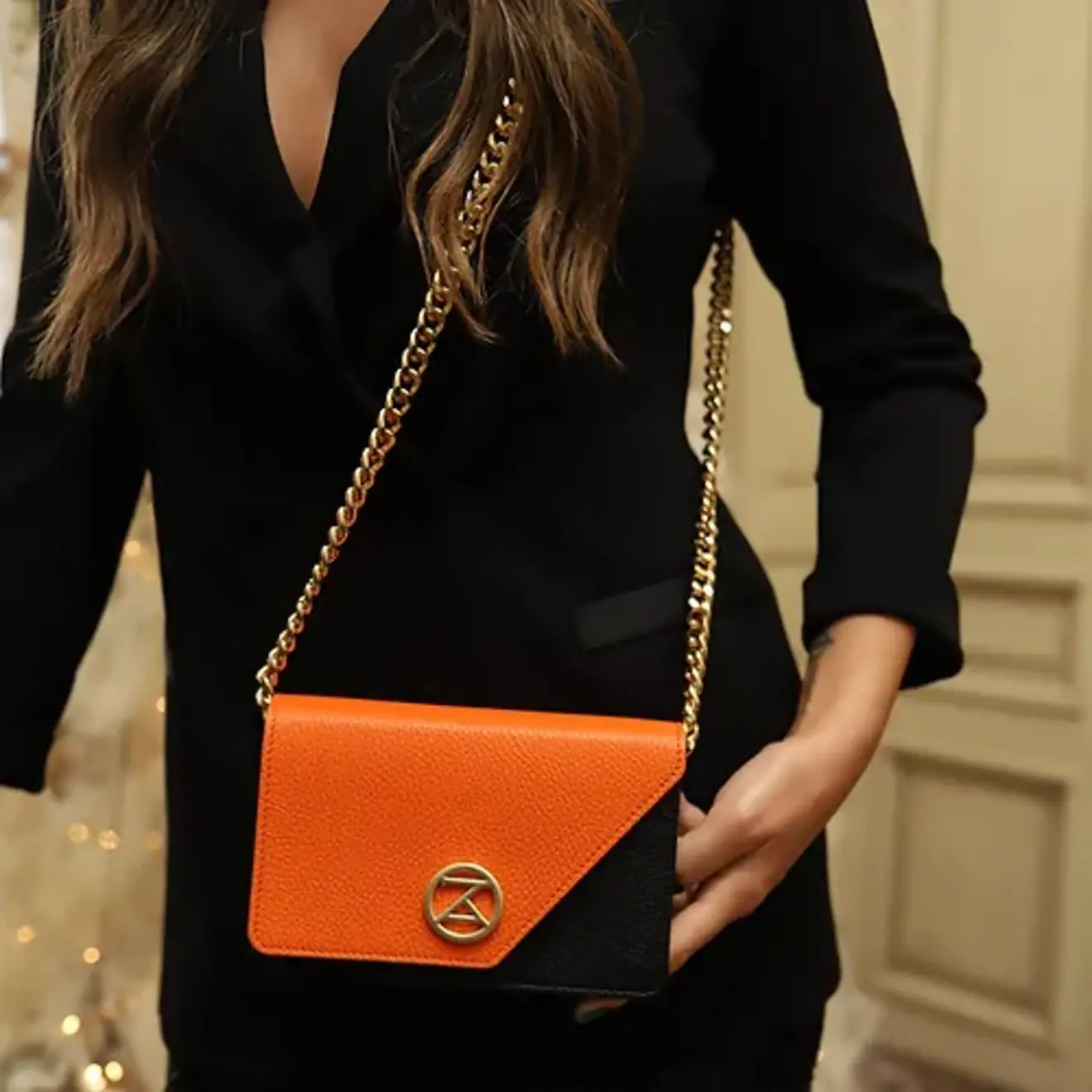 Malta zwart oranje handtasje