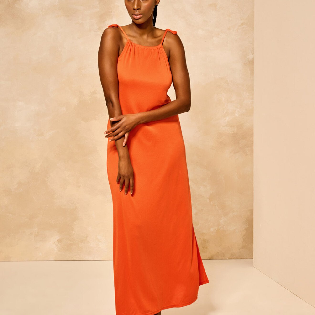 Modi oranje jurk met spaghettibandjes