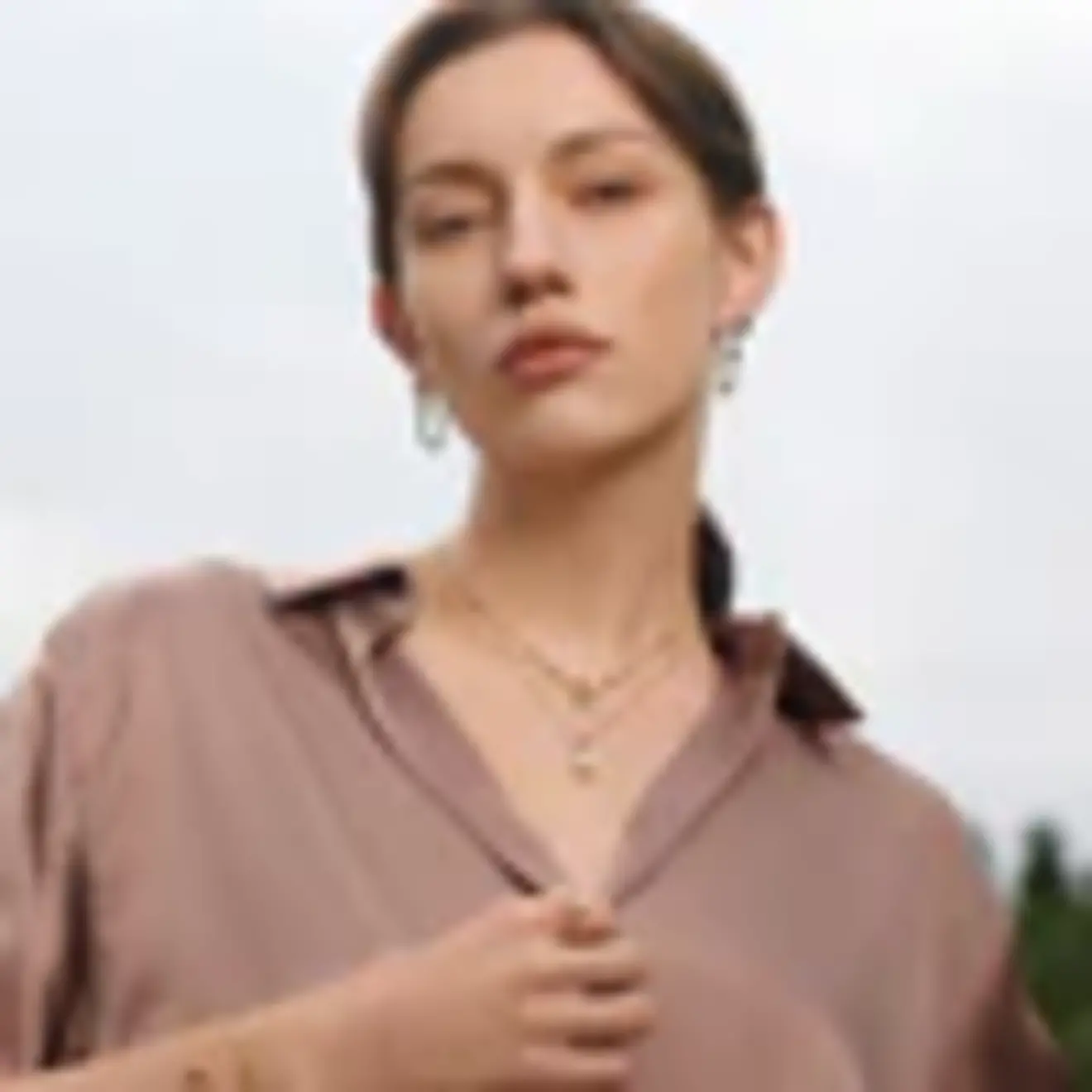 Modern oval twist pearl oorbellen