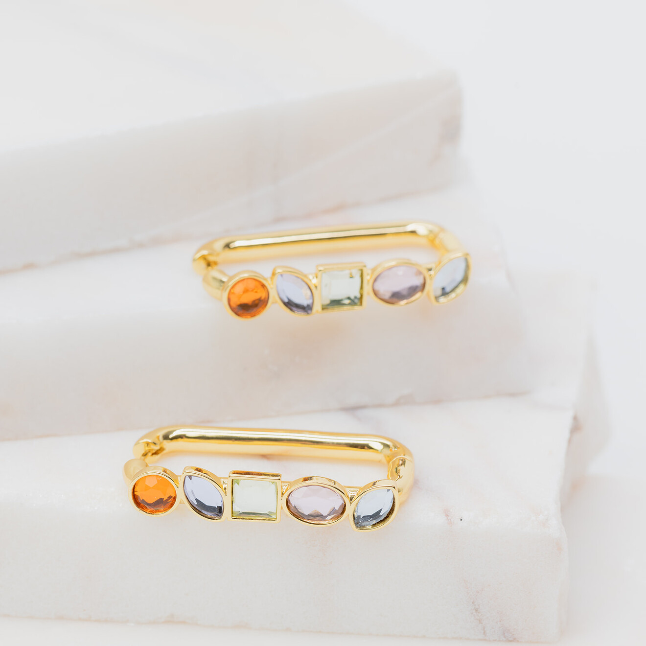 Molly pastel mix statement oorbellen