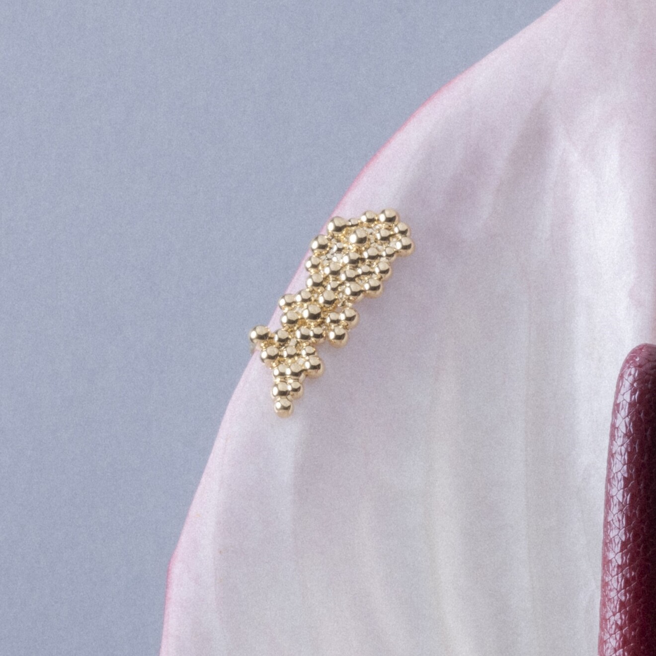 Pisces ear cuff goud