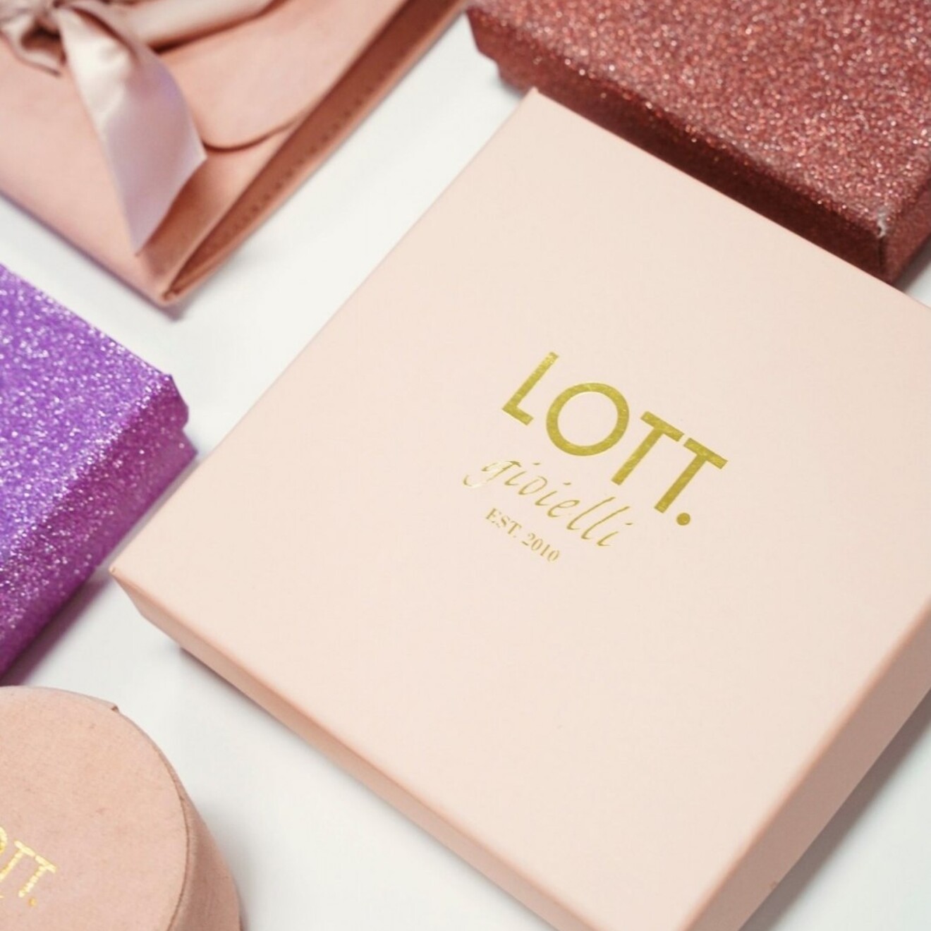 Eloise ketting retangle stones kristal