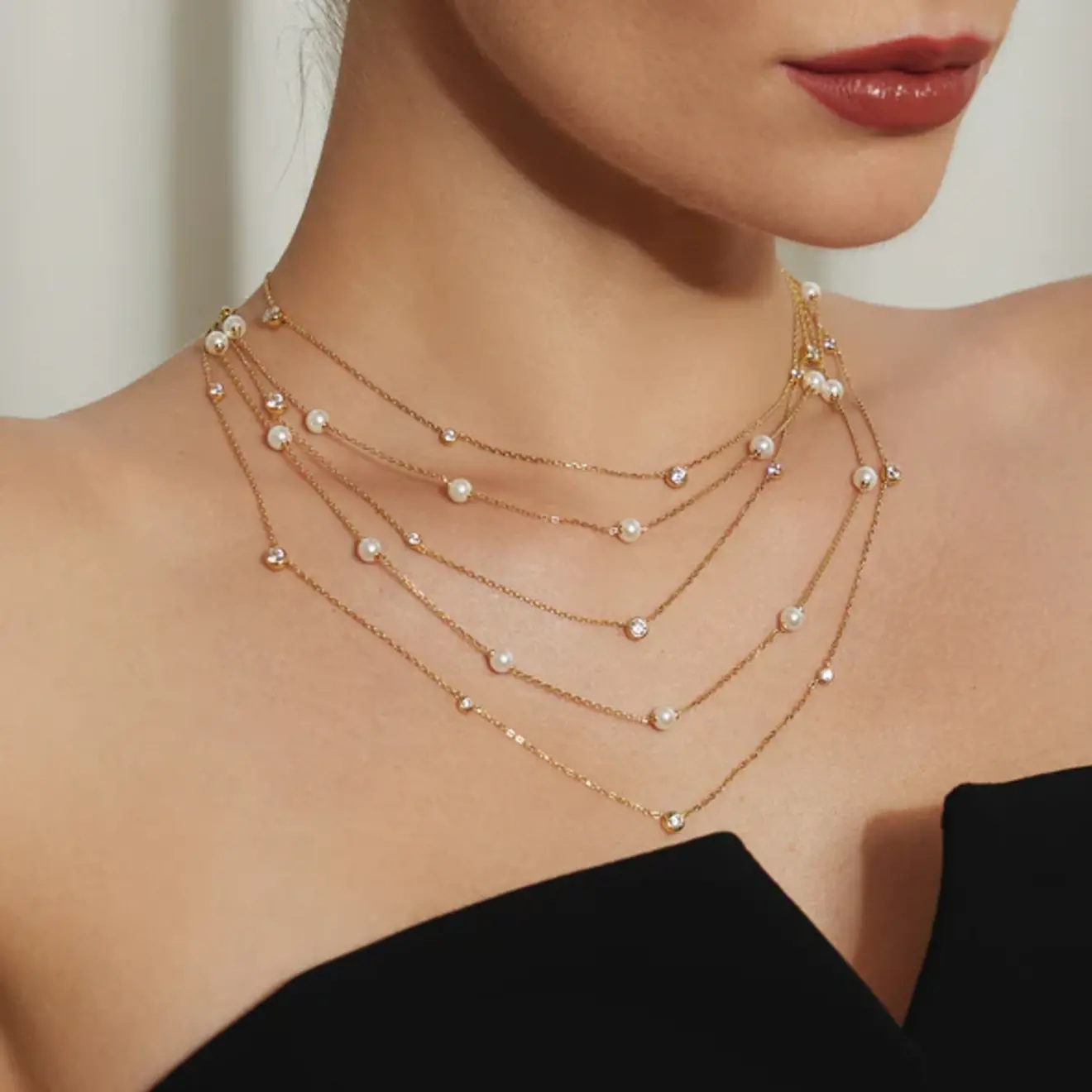 Bezel cubic zirconia station ketting goud