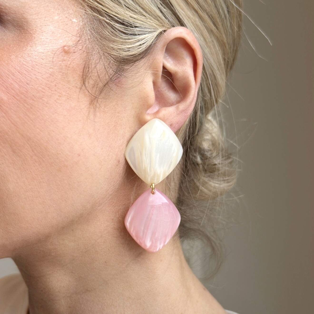 Blake harsoorbellen roze wit nacré