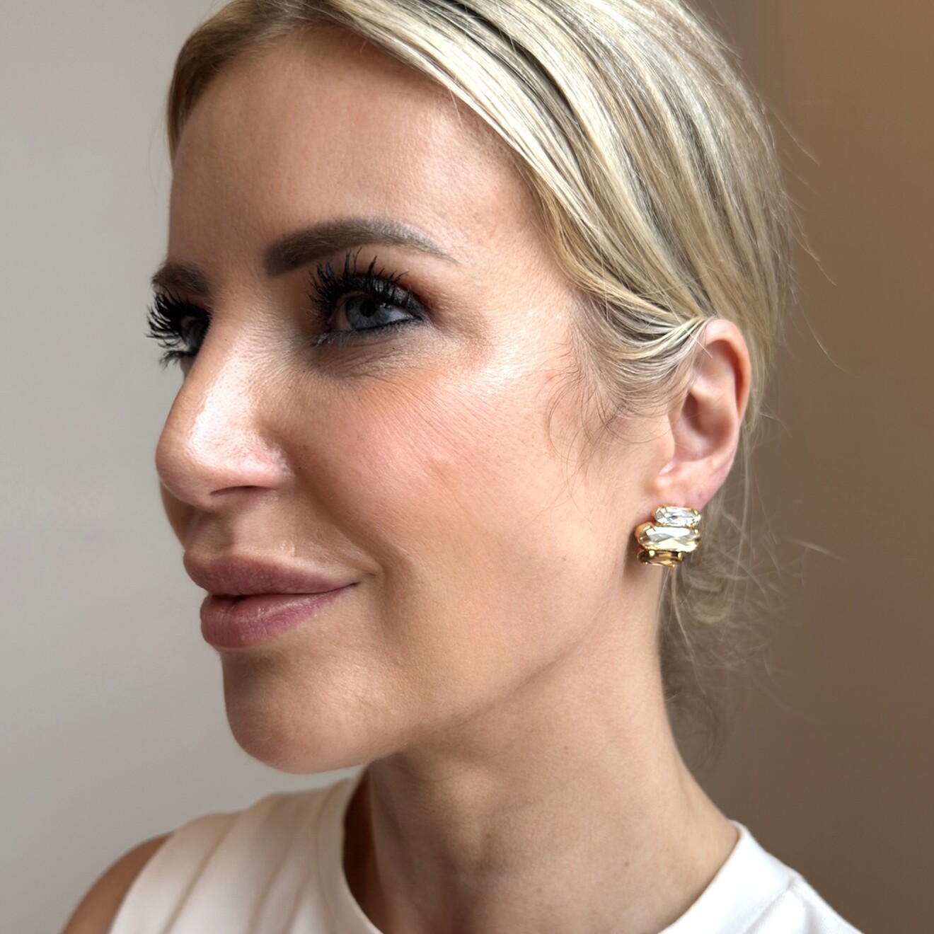 Fabienne champagne stud oorbellen