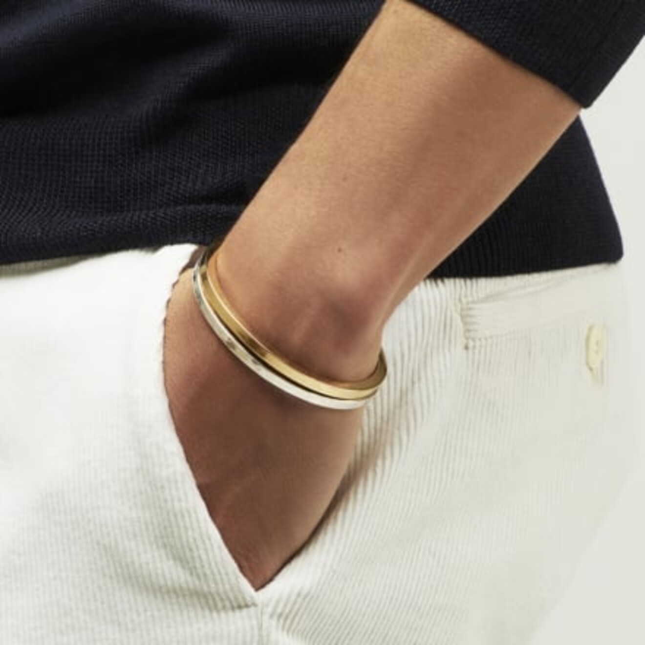 Eliot gehammerde bangle armband large goud