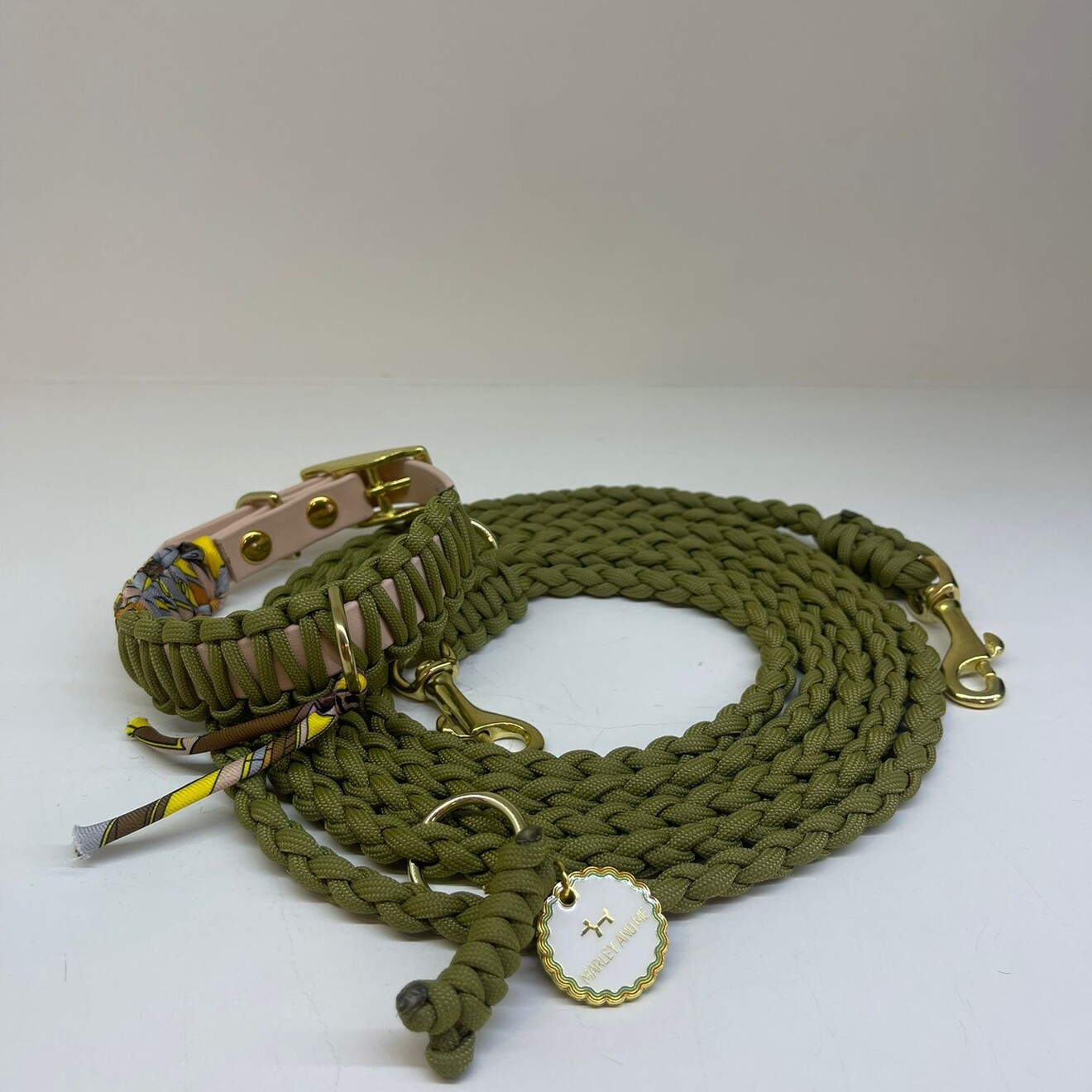 Halsband Luc