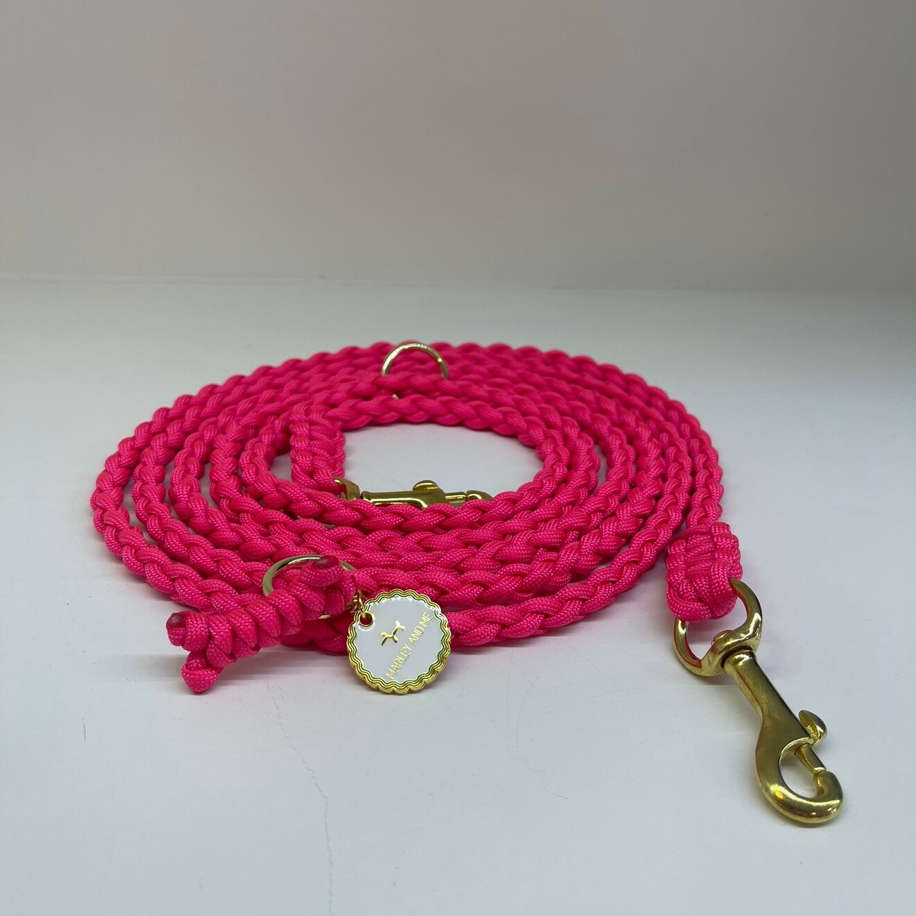 Gevlochten hands free leiband L.A cherry pink S