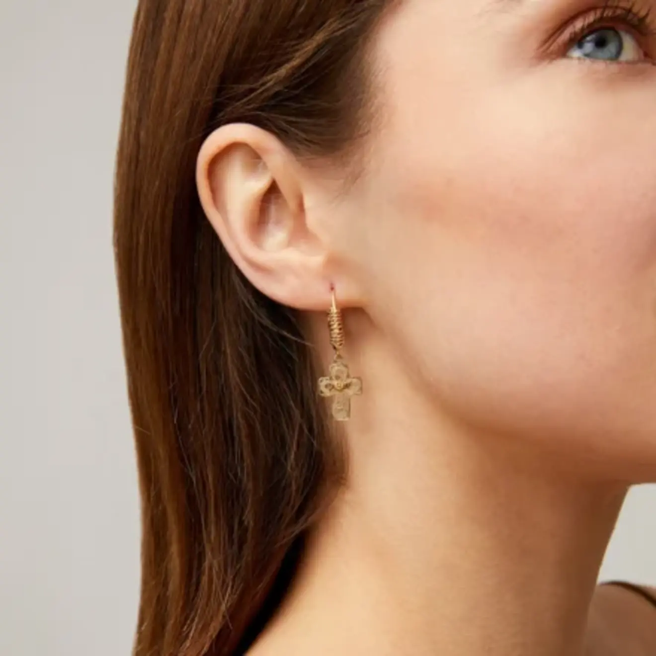 Tao croix yuca oorbellen goud