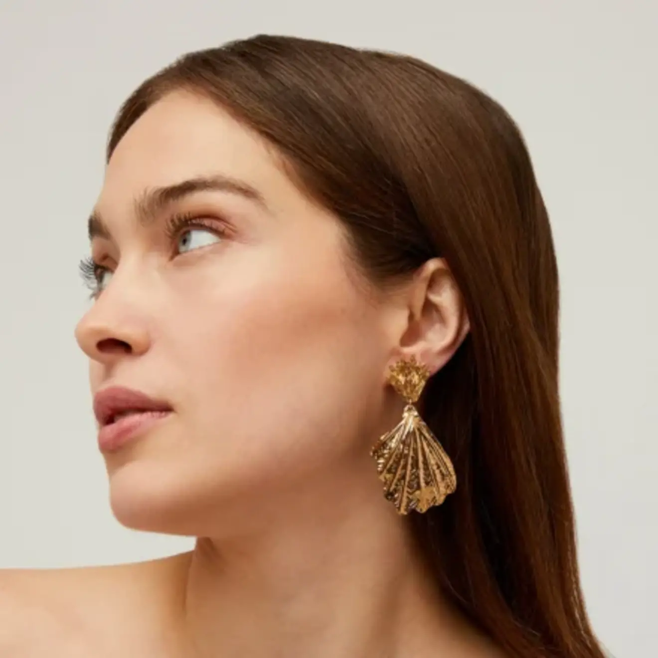 Shellona large oorbellen goud