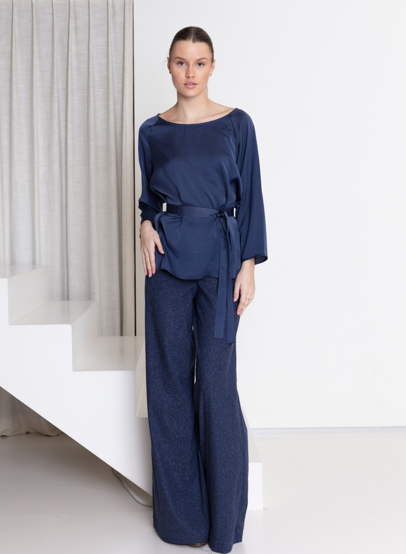 Nathalie blouse boothals navy